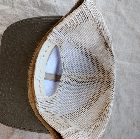 NWOT California Republic trucker hat - Picture 3 of 3